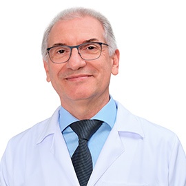 Dr. Cesar Roberto Camargo